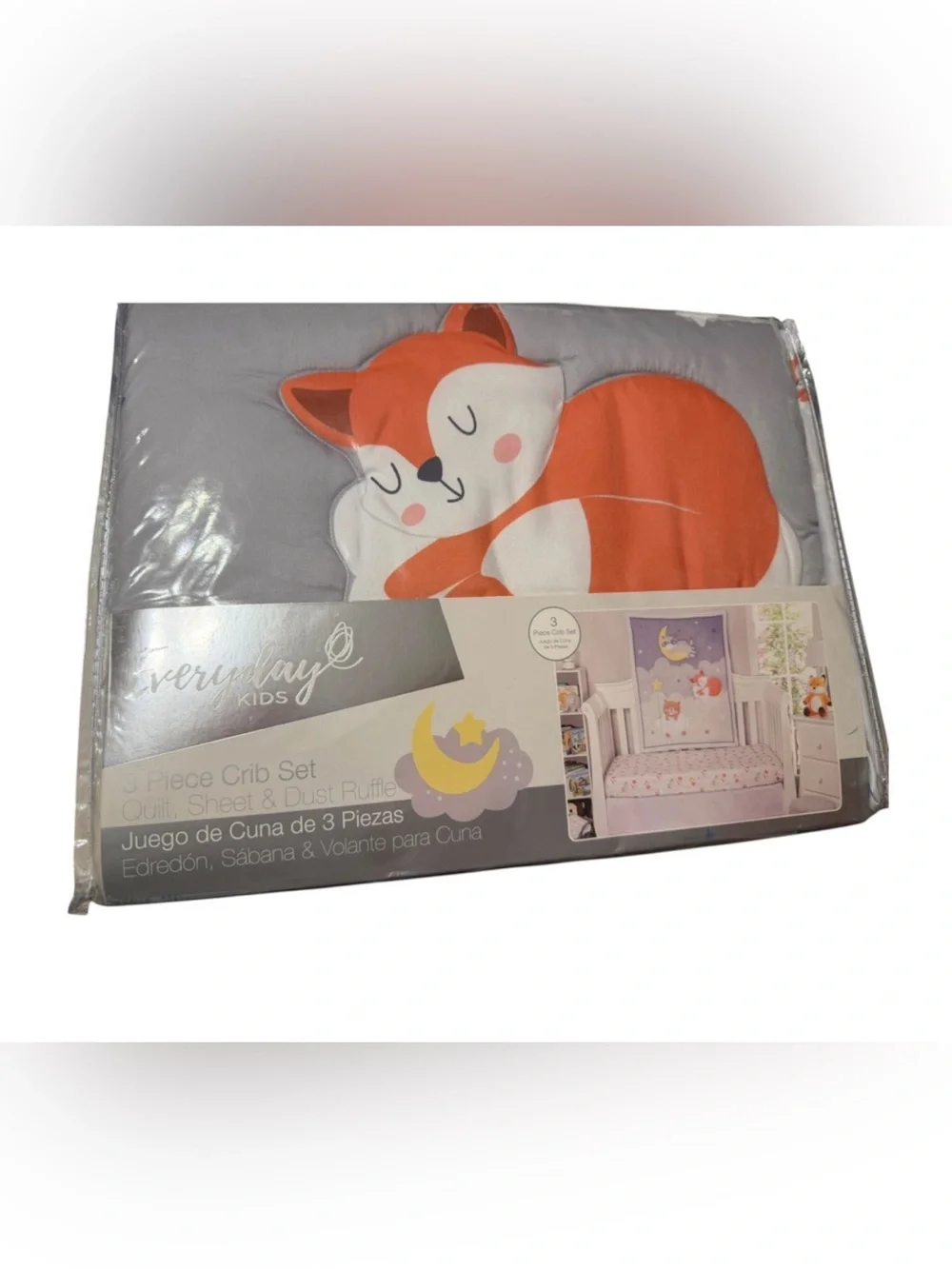 Everyday Kids 3 piece Crib Set with playful fox print. Adorable NWT Size Crib